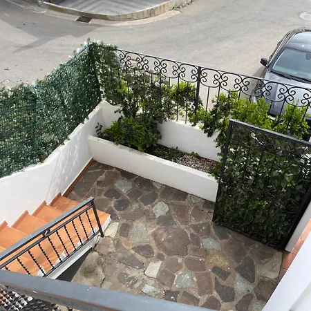 Attico Rocce Rosse Apartmán *